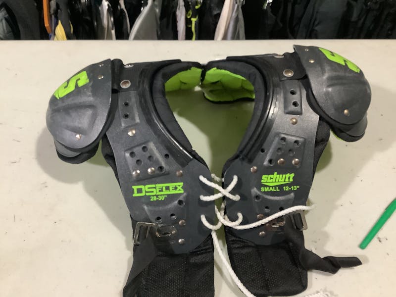 Used Schutt DS FLEX SM Football Shoulder Pads