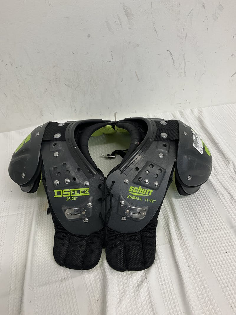 Used Schutt XS 11-12 SHOULDERPADS XS Football Shoulder Pads