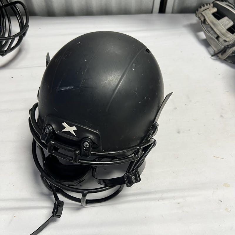 Used Xenith X2E+ YOUTH MD Football Helmets