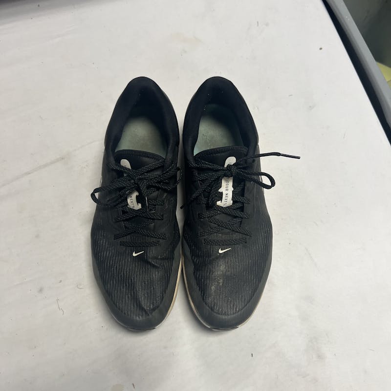 Used Nike Senior 11 Golf Shoes