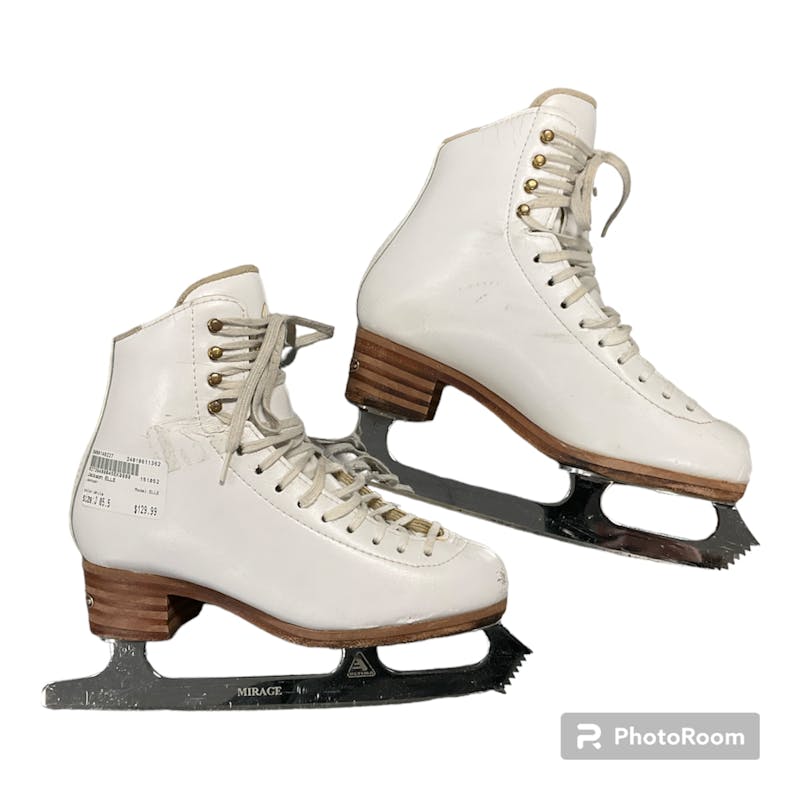 Used Jackson ELLE Junior 05.5 Junior Figure Skates