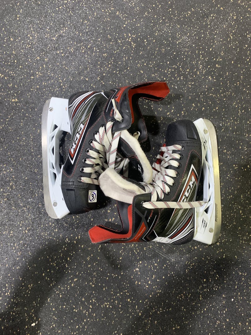 Used CCM JET SPEED FT460 Junior 03 Ice Hockey Skates