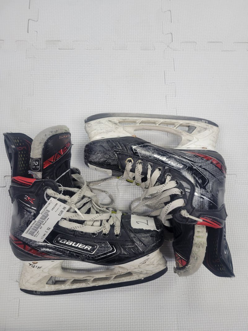 Used Bauer 2X Junior 02 Ice Hockey Skates