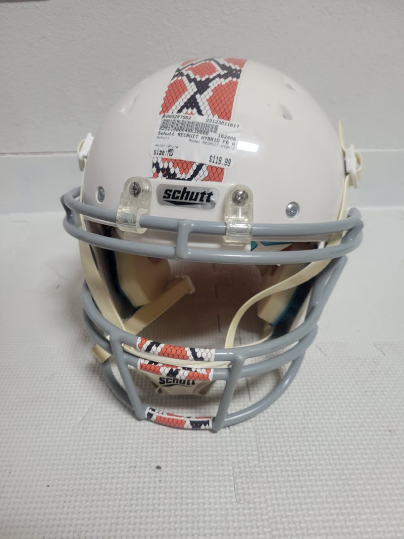 Used Schutt RECRUIT HYBRID MD Football Helmets