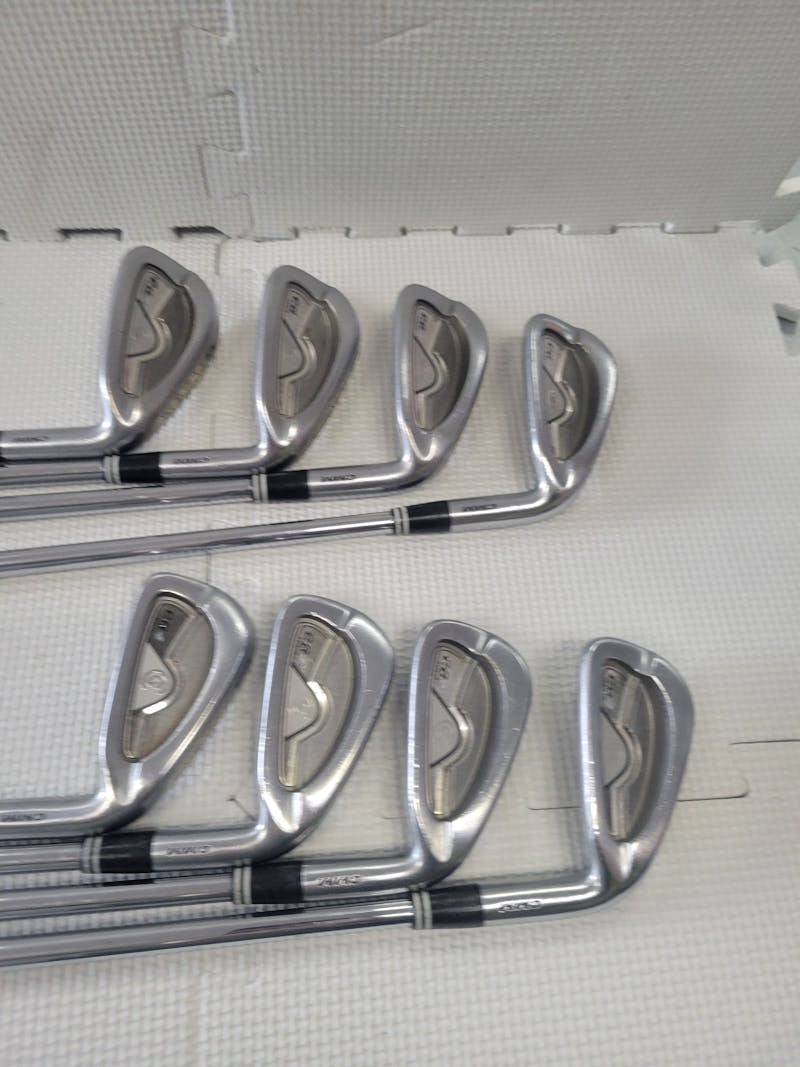 Used Cleveland CG4 TOUR 3I-PW Regular Flex Steel Shaft Iron Sets