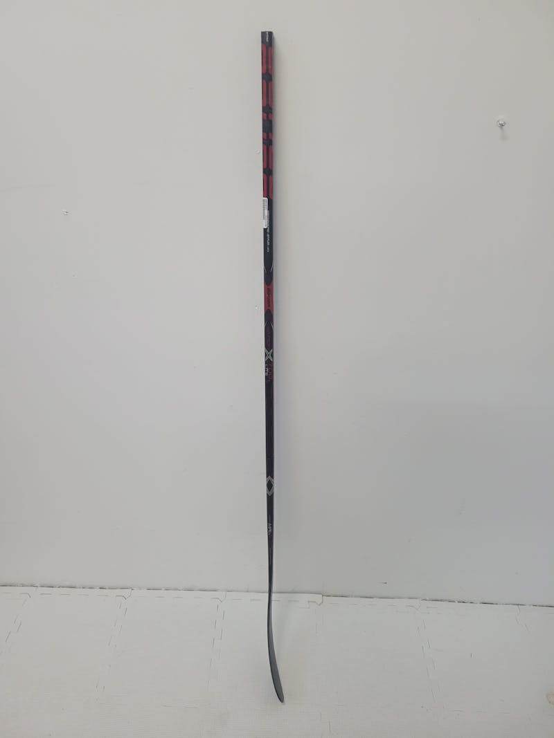 Used Bauer VAPOR X700 LITE 87 Flex Pattern P92 Senior One Piece Sticks