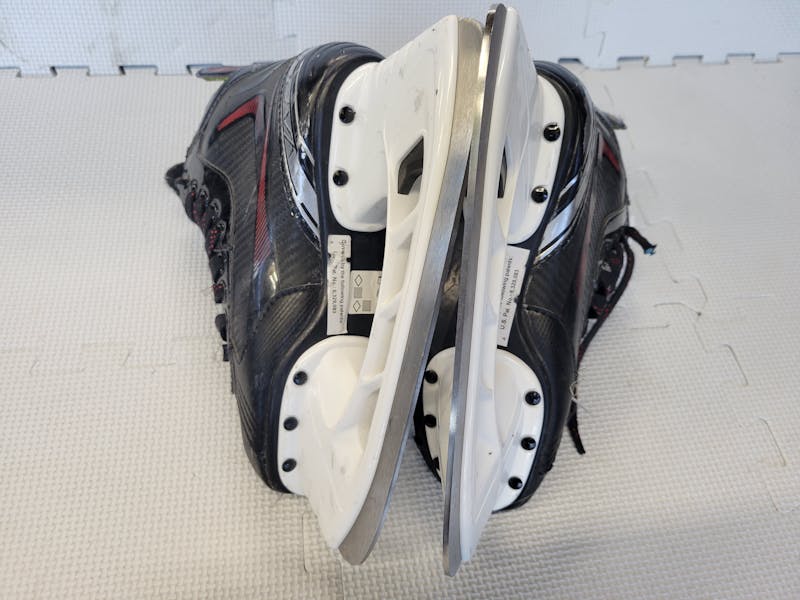 Used Bauer VAPOR X2.6 Junior 02 Ice Hockey Skates