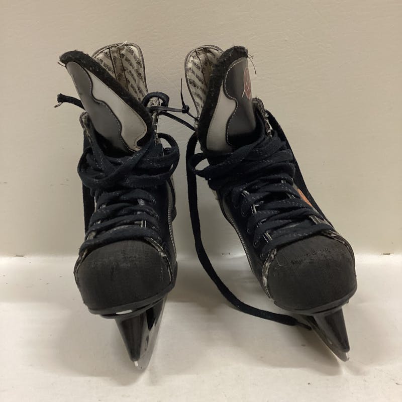 Used CCM 4.3 EDGE Senior 8 Ice Hockey Skates