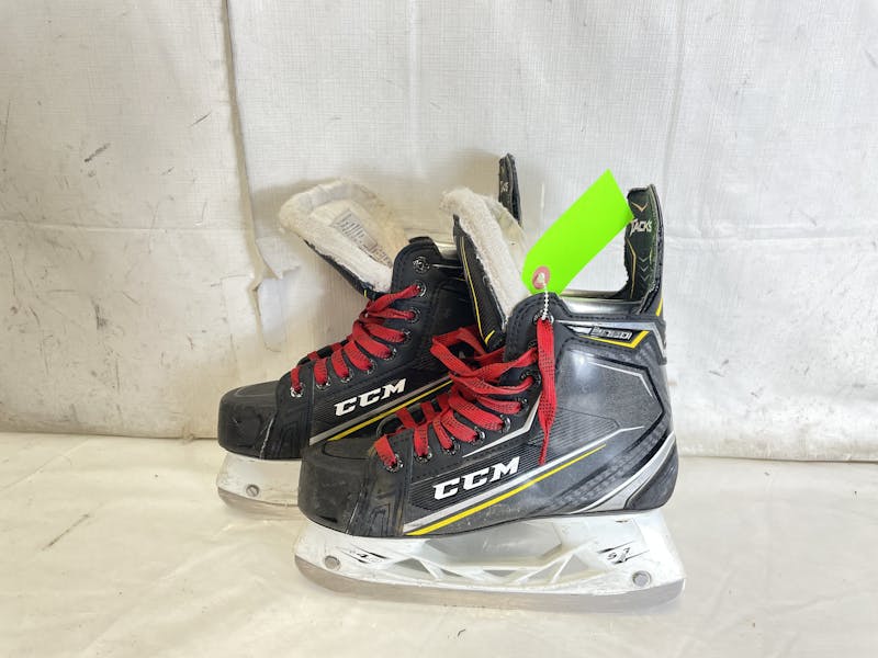 Used CCM TACKS 9080 Junior 04 Ice Hockey Skates