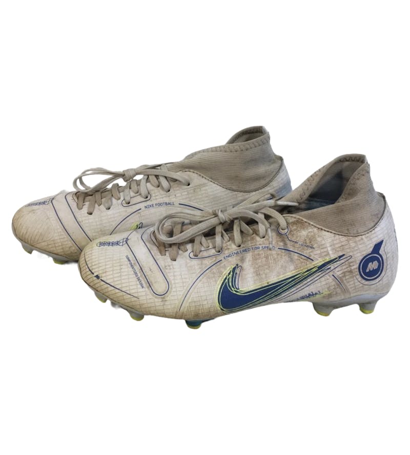 Used Nike Senior 5.5 Cleat Soccer Outdoor Cleats