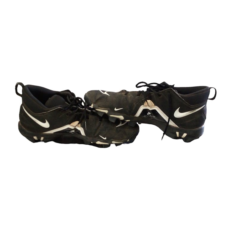 Used Nike Senior 13 Football Cleats