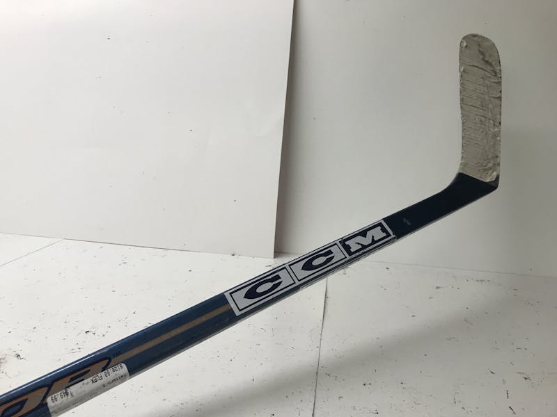 Used CCM VECTOR OPSV115 60 Flex Pattern 5 Senior One Piece Sticks