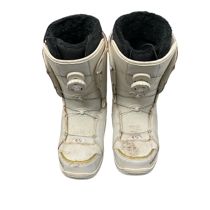 Used ThirtyTwo STW BOA Senior 6.5 Women’s Snowboard Boots