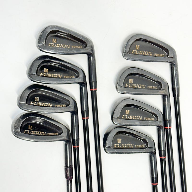 Used MERIT FUSION 4I-SW Regular Flex Graphite Shaft Iron Sets