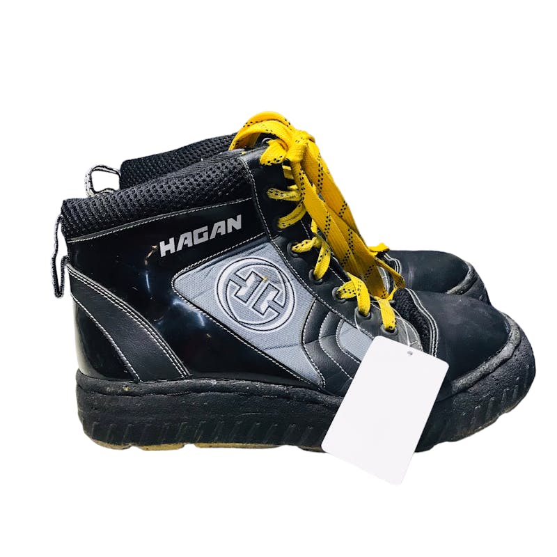 Used Senior 10 Broomball and Curling Shoes