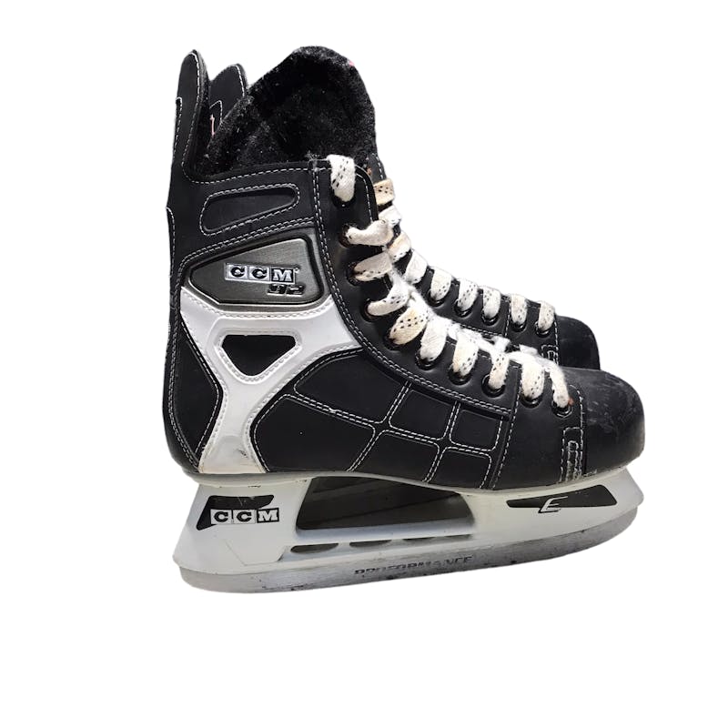 Used CCM 92 Senior 6 Ice Hockey Skates