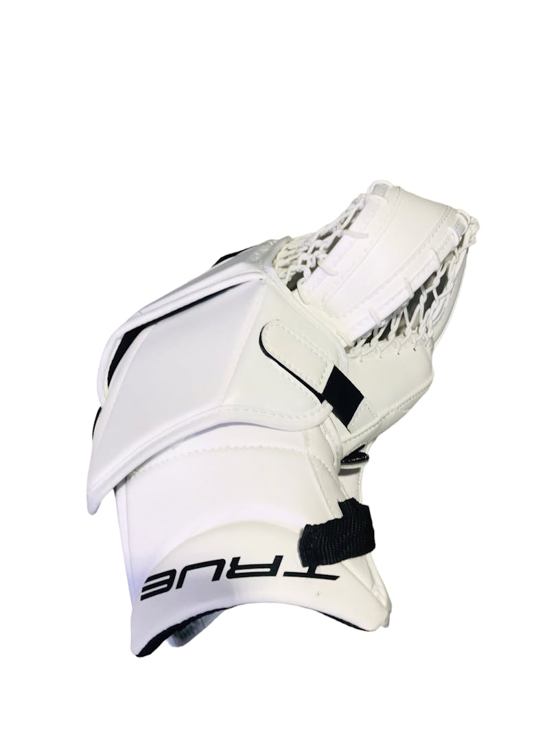 Used True CATALYST 7X3 Regular Goalie Catchers