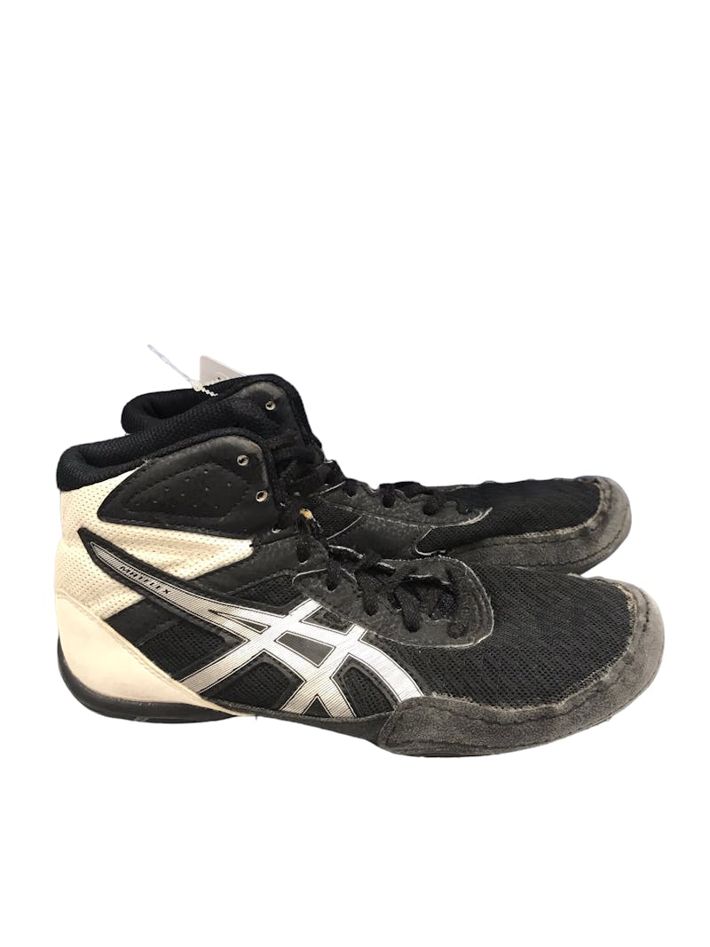 Used Asics Senior 5 Wrestling Shoes