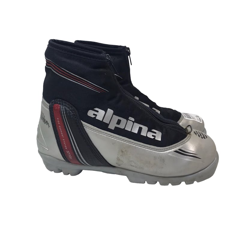 Used Alpina W 05-05.5 / JR 03.5-04 Girls’ Cross Country Ski Boots