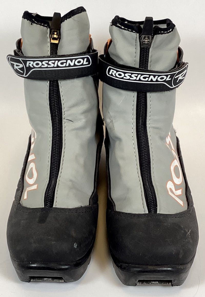 Used Rossignol W 05-05.5 / JR 03.5-04 Boys’ Cross Country Ski Boots