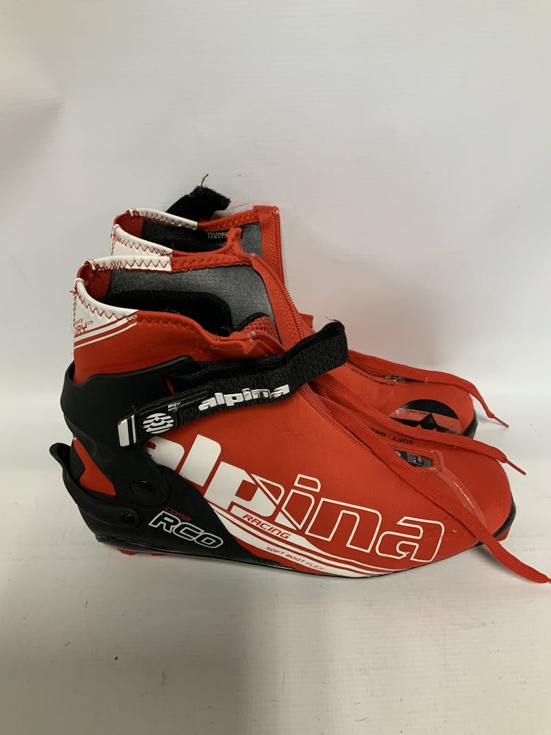 Used Alpina M 10.5 Men’s Cross Country Ski Boots