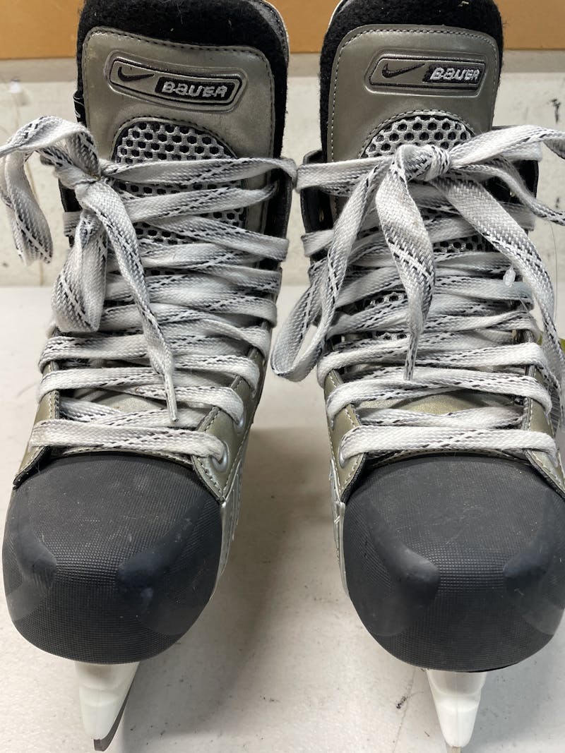 Used Bauer VAPOR Intermediate 4.5 Ice Hockey Skates