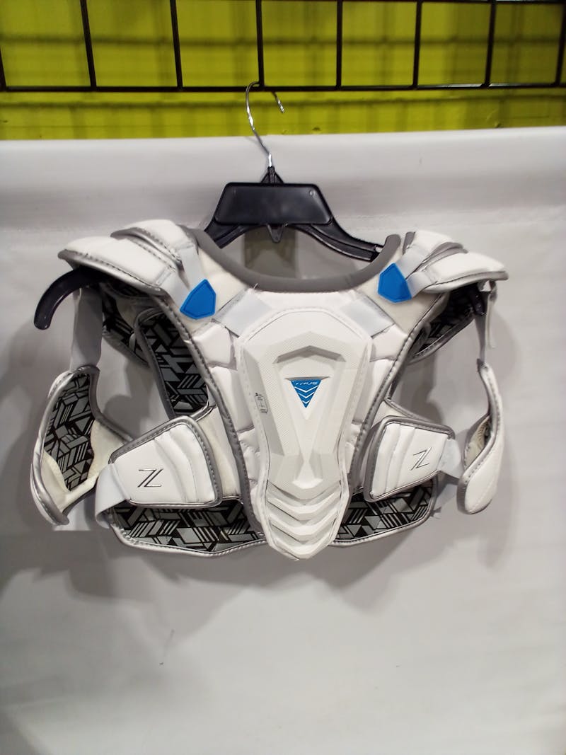 Used True ZEROLYTE SHOULDER PAD MD Lacrosse Shoulder Pads