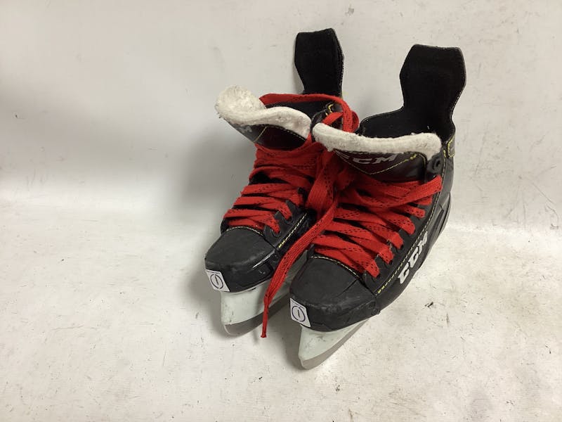 Used CCM SUPER TACKS 9350 Junior 01 Ice Hockey Skates