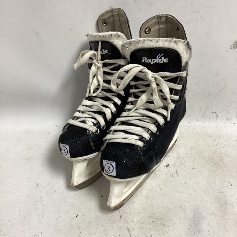 Used CCM 101 RAPIDE Junior 03 Ice Hockey Skates